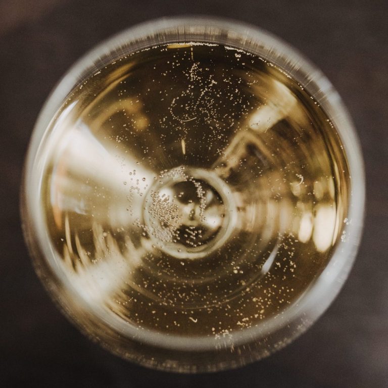 Sektglas mit Mousseux ©Nicole Wolbers